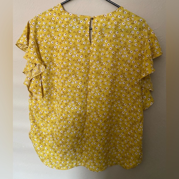 Lipslide Women’s Yellow Floral Blouse,Size Large. - Picture 2 of 10